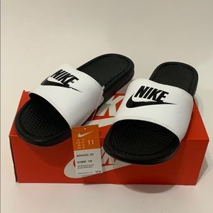 Nike Slides Benassi JDI size 11